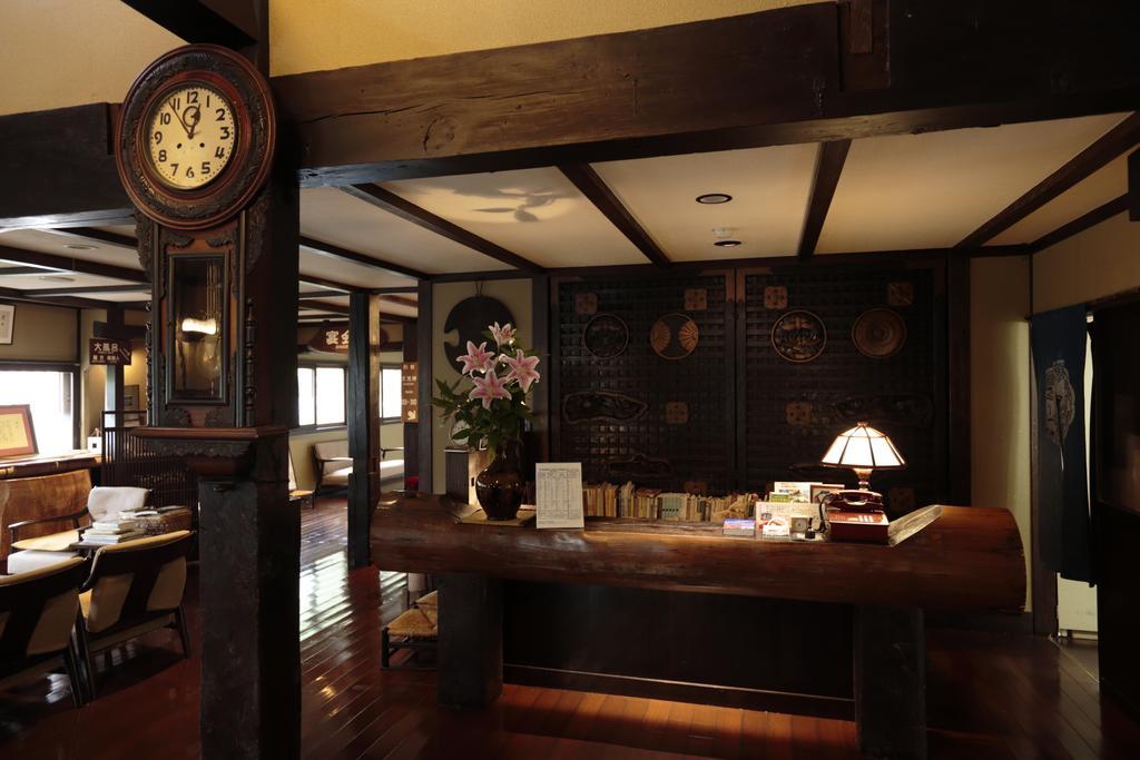 Hotel Shirakabeso à Izu  Extérieur photo