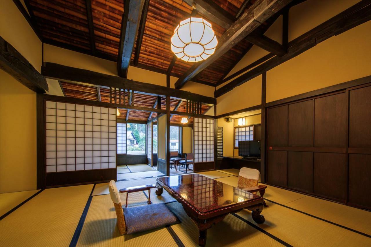 Hotel Shirakabeso à Izu  Extérieur photo